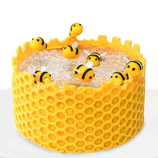 Фирменный торт Пчелка